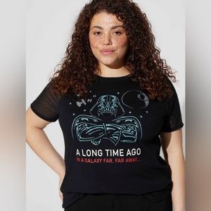 Lucas Star Wars Darth Vader Classic Fit Crew Neck Raglan Top